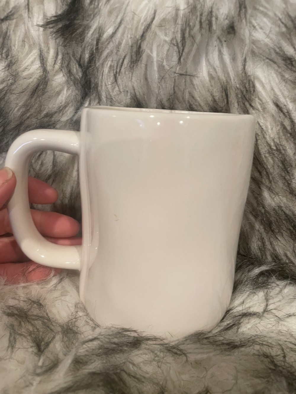 Rae Dunn White Ceramic "Hockey Mom" Mug - Picture 3 of 4